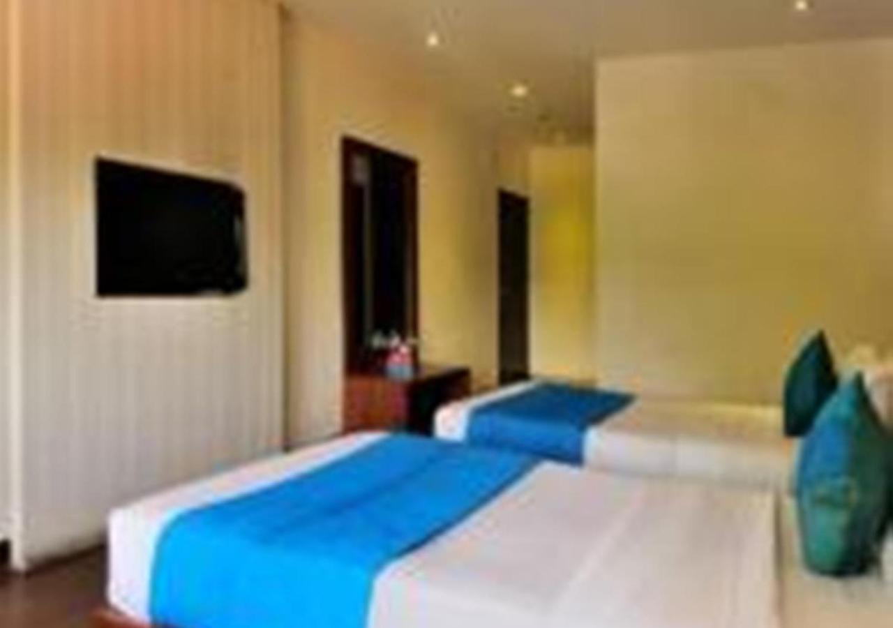 Hotel Landmark Chandigarh Ngoại thất bức ảnh